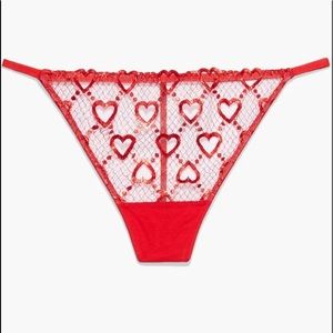 Savage X Fenty Glossy Flossy G-String in Gogi Red 2x